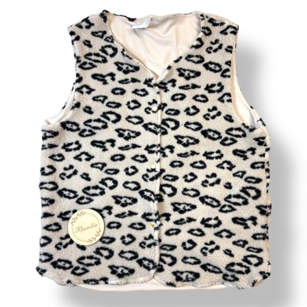 20250512_171857256_iOS Teddy Weste Damen